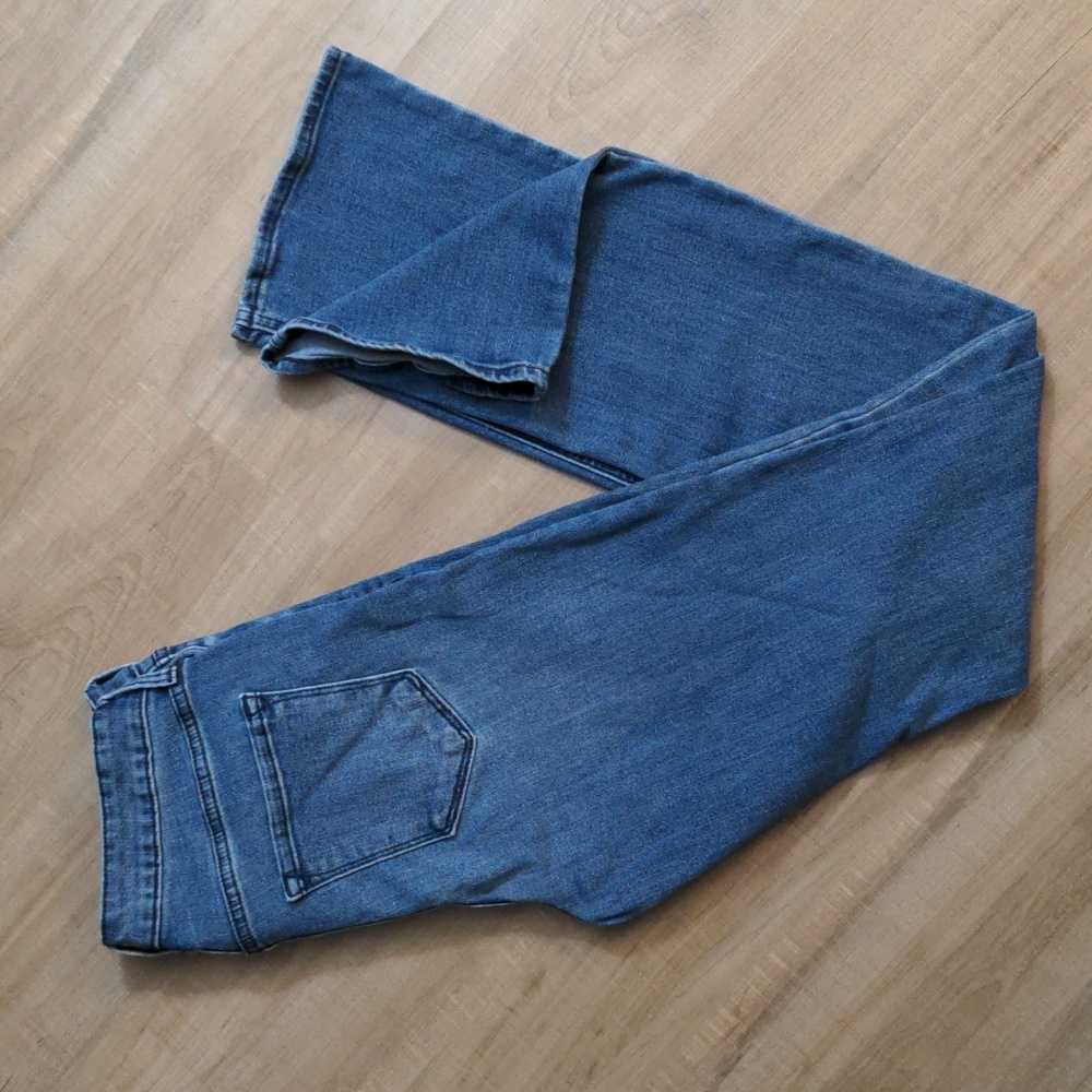 Old Navy mid rise boot cut jeans